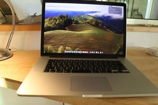 MacBook Pro (Retina 15インチ) MJLT2J/A