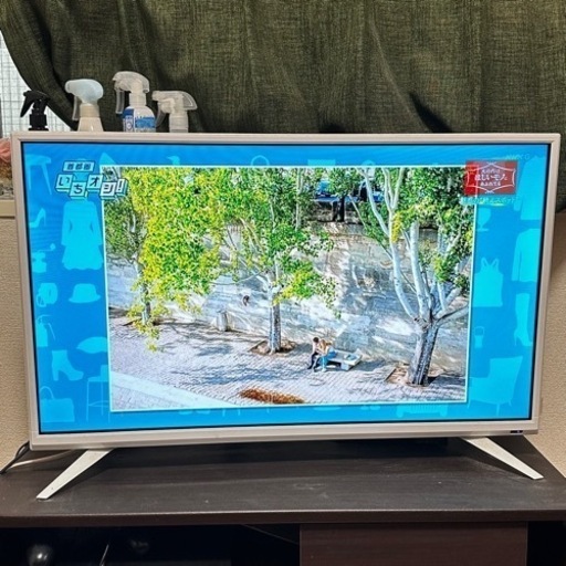 32型液晶テレビ