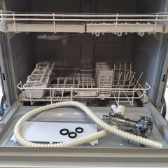 値下げ！Panasonic パナソニック 電気食器洗い乾燥機 NP-TH3-W 2020年製 40点 給水 排水ホース 分岐水栓付き 動作確認済み 食洗機