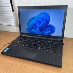 富士通 LIFEBOOK ノートPC i3-4000M メモリ:...