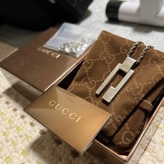 GUCCI ネックレス　箱付き
