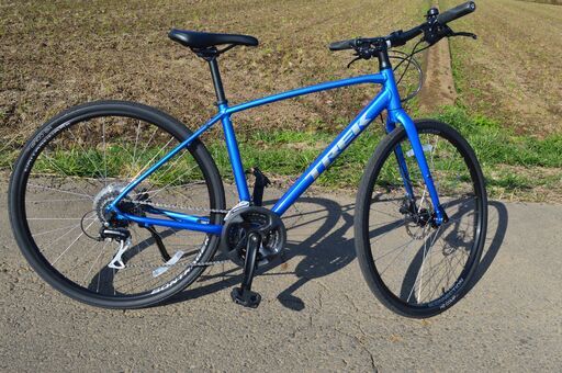 トレック　TREK FX2 DISC 2021年　Mサイズ　クロスバイク　油圧ブレーキ！