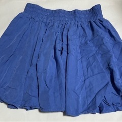 青色　スカート