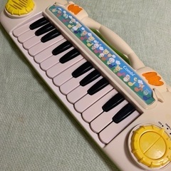 (決まりました)子供用電子ピアノ