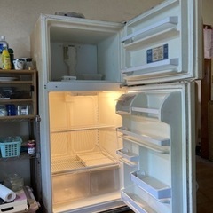 無料アメリカ製冷蔵庫　よく冷えます。