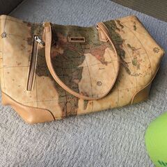 地球地図プリントのバッグ(１１月末までです)