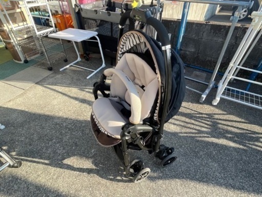 リサイクルサービス八光】コンビ スゴカル 4キャス Combi コンビ