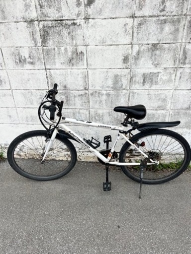 自転車　クロスバイク　白　26インチ　変速ギア付き