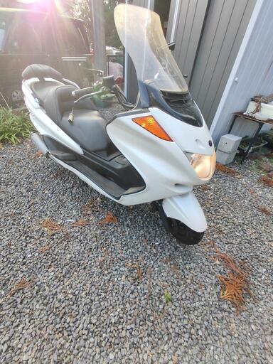 商談中　ヤマハ　マジェスティ250  乗る機会がないためお譲りします。 商談中 ヤマハ マジェスティ250 乗る機会がないためお譲りします。