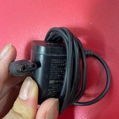 フィリップス　充電器　8V 100mA