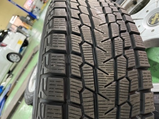 スタッドレスタイヤ 225/60R18 2022年購入 ヨコハマ iceGUARD