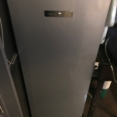 冷凍庫153ℓ（配達可）