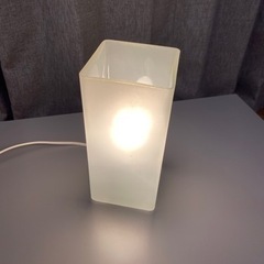 IKEA テーブルランプ 間接照明 