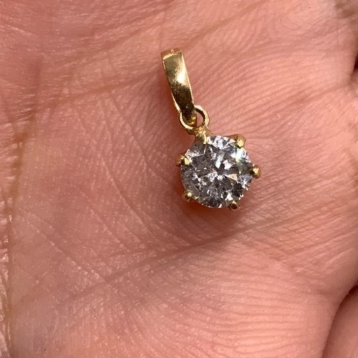 K18 18金 ダイヤモンドペンダント　 0.69ct 0.8g