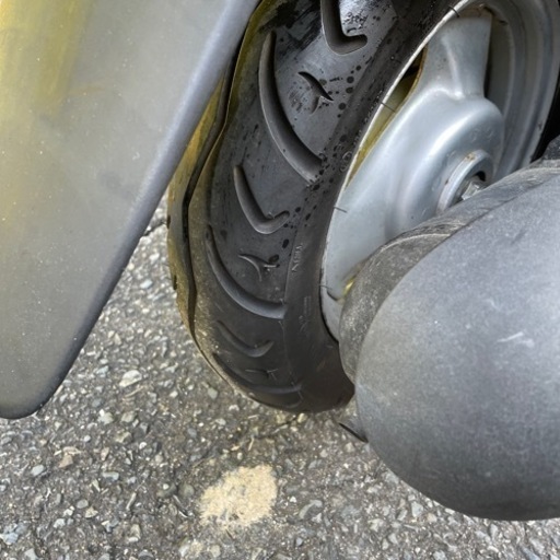 スクーター 50c c YAMAHAジョグ エンジンかかります。バッテリーと前