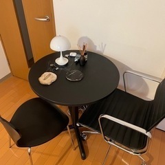 【ネット決済】IKEA ラウンドテーブル　ブラック 70cm