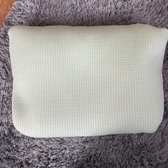 赤ちゃん枕 絶壁防止枕 頭の形 矯正 