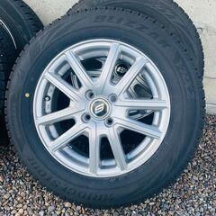 ホンダ　フリード　スタッドレスタイヤ・ホイール　4本セット