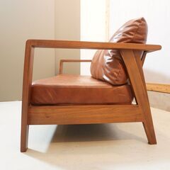 SHIGIYAMA(シギヤマ)より岩倉榮利デザインのGREENシリーズ ROSEMARY(ローズマリー)ソファ。ウォールナット無垢材を使用した本革2人掛けソファは和モダンや北欧スタイルに！DK115