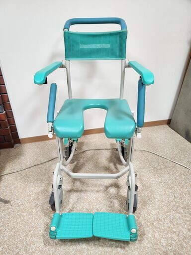 【売却済み】【展示品】ヤザキ シャワーキャリー トイレットタイプ 後輪固定車