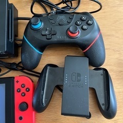 多少お値下げ可能】Nintendo Switch コントローラー、マリオカートDX付き