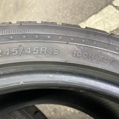 ◇バリ山◇美良品/スタッドレスタイヤ/245/45R18/2022年製4本セット◇
