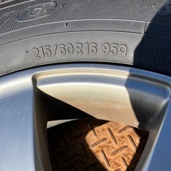 タイヤ 215/60R16 4本