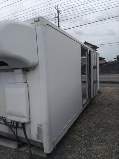 匝瑳市】横扉付き 保冷コンテナ (No.B-85) 長さ約600cm(+50cm)×幅228cm