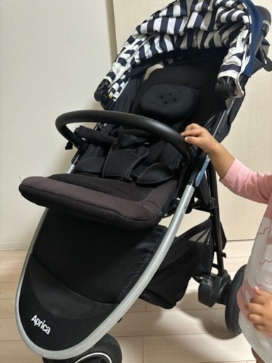 値下げしました！！アップリカの三輪ベビーカー