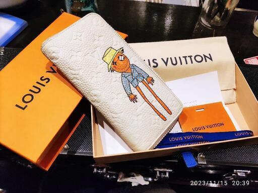 VUITTON　春夏コレクション限定　長財布