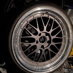 18インチ 9.5j +12 2本