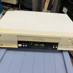 ビクター VHS Hi-Fiステレオ ビデオデッキ  HR-B555