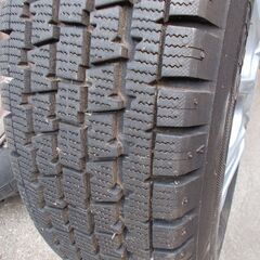 手渡しOK！スタッドレスタイヤ＋アルミホイ－ル４本セット 軽トラ 軽バン 145 80R12 