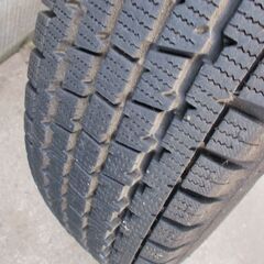 手渡しOK！スタッドレスタイヤ＋アルミホイ－ル４本セット 軽トラ 軽バン 145 80R12 