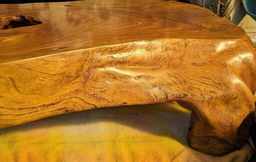鹿児島発　きりぬき木製テーブル