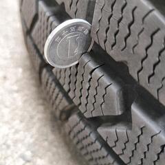 スタッドレスタイヤ　ホイール付　15インチ　195/65R15　