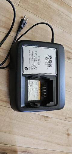 【緊急値下げ】自転車用充電器\u0026バッテリー