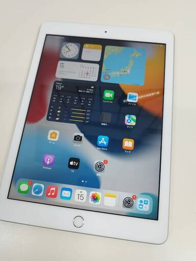 【Wi-Fiモデル】iPad 第6世代 MR7G2J/A (A1893) 32GB
