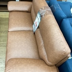 KK-47【新入荷　アウトレット】3シーターソファ　ブラウン