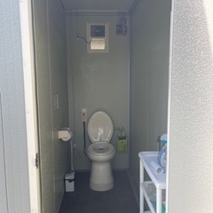 仮設トイレ 電動シャトレ 洋式 男女別可能