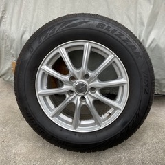 ブリヂストンブリザックVRX2 215/65R16