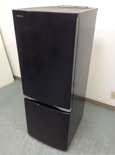 （12/17受渡済）JT7771【TOSHIBA/東芝 2ドア冷蔵庫】高年式 2020年製 GR-R15BS-K 家電 キッチン 冷蔵冷凍庫 右開き 153L
