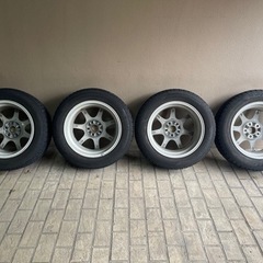 トヨタ エスティマ純正アルミホイール付スタッドレスタイヤ 215/60R17