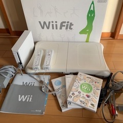 ⭐️Wii Fitソフト付き⭐️【最終値下げ‼️】