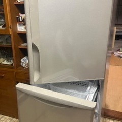冷蔵庫 HITACHI R-27HV 2017年製 3ドア