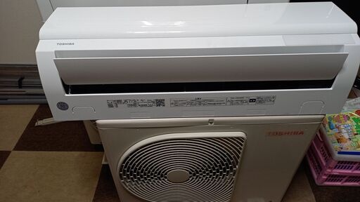 東芝ルームエアコンRAS-H221M（W）100V　2022年　＃”分解洗浄済み”