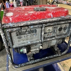 話し中　整備しました。実動発電機 Shi ndaiwa シンダイ...