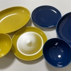 蒼と黄色の陶器皿セット