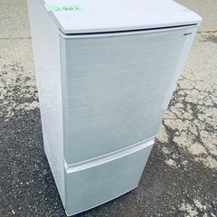ET2402番⭐️SHARPノンフロン冷凍冷蔵庫⭐️