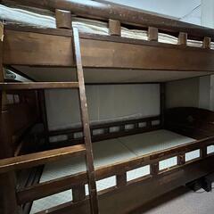 木製二段ベッドはしご付き